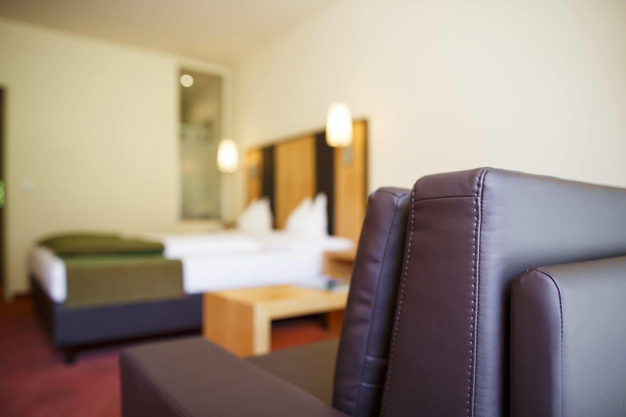 וולדן אם וורתרסי Seehotel Vinzenz מראה חיצוני תמונה